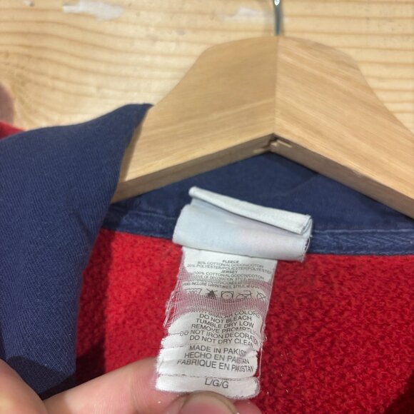 Vintage Minnesota Twins Sweatshirt Large Red Hoodie Pullover Majestic Old Logo - Picture 7 of 14